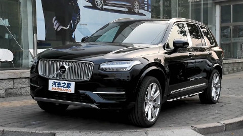 沃尔沃XC90新能源18款E驱混动T8荣誉4座